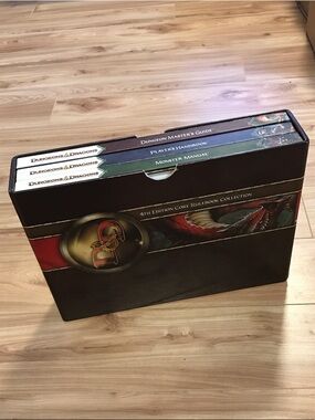 Dungeons & Dragons 4th Edition Core Rulebook Box Set - Black & Red